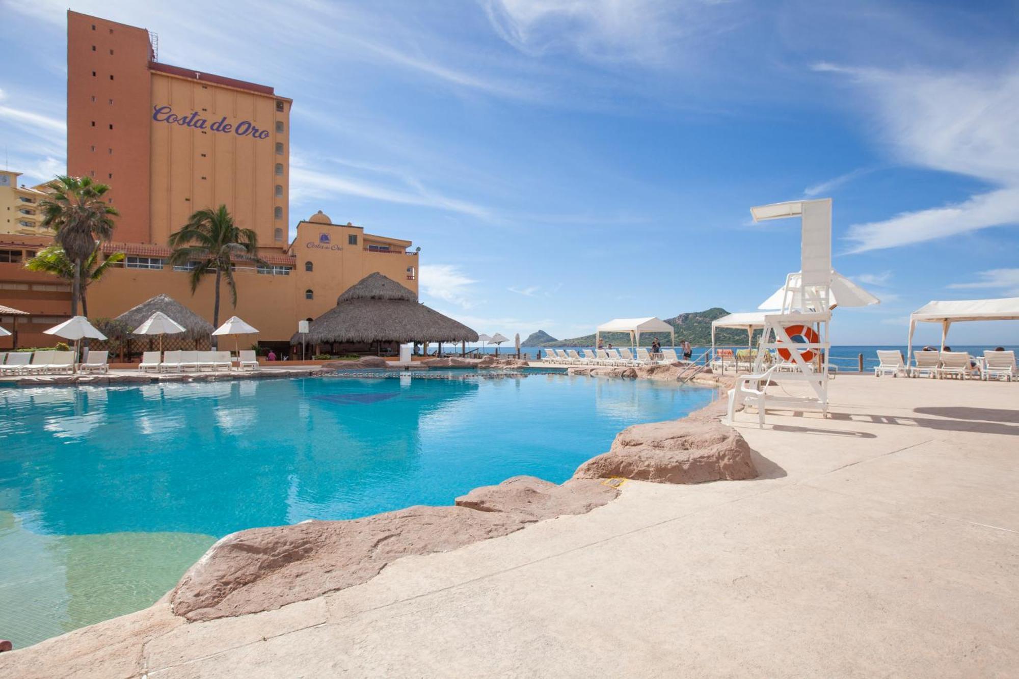 מזטלן Costa De Oro Beach Hotel מראה חיצוני תמונה