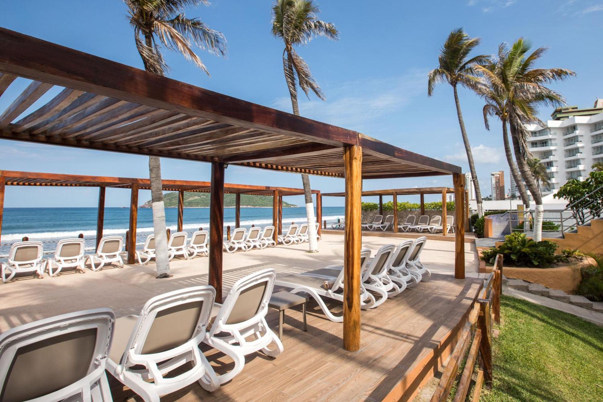 מזטלן Costa De Oro Beach Hotel מראה חיצוני תמונה